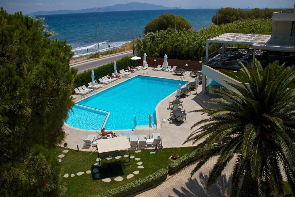 Elysion Hotel Lesbos Řecko bazén