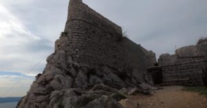 Starigrad pevnost Omiš1