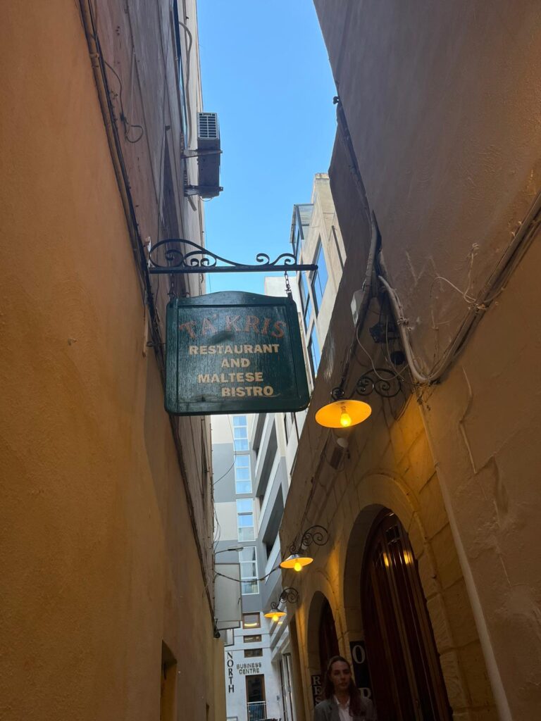 Ta'Kris, Sliema, Malta průvodce maltou
