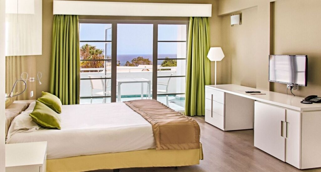 Apartamentos LIVVO Morromar - lanzarote03