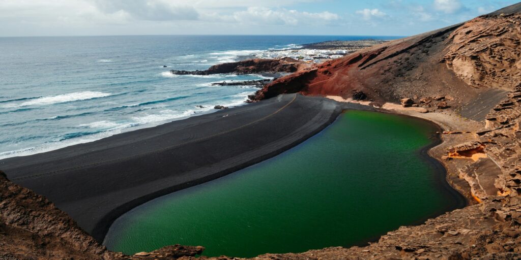 pláže ostrova lanzarote - lanzarote kanárské ostrovy02
